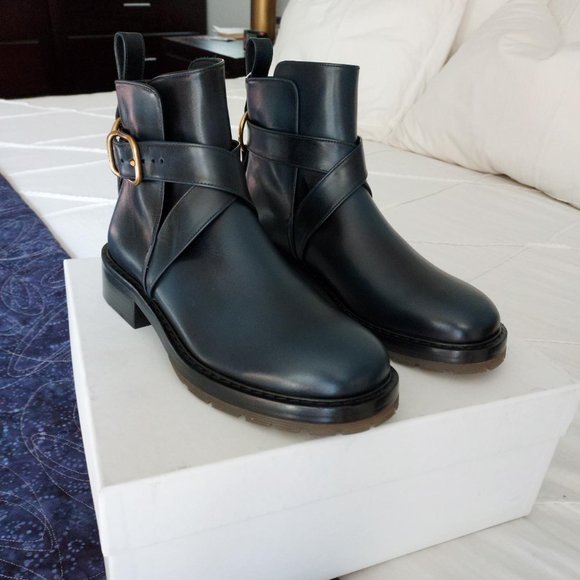 Chloe Shoes - NIB Chloe "Franky" ankle boot, **Navy color** size 39